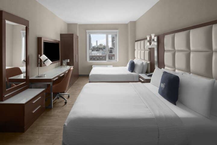 Room 18 of 40