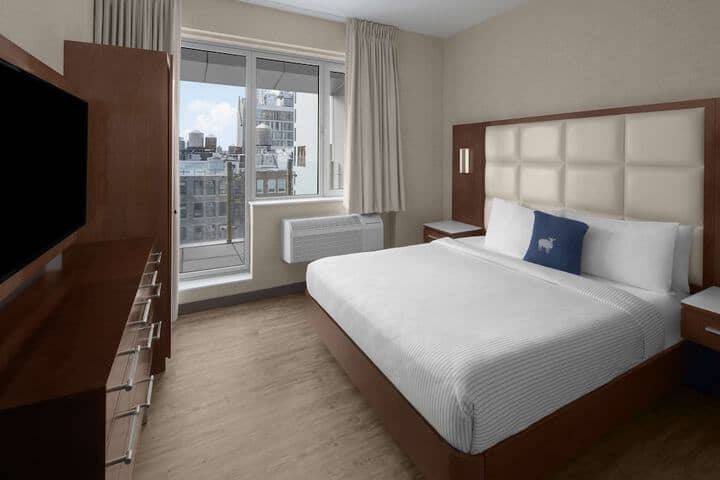 Room 19 of 40